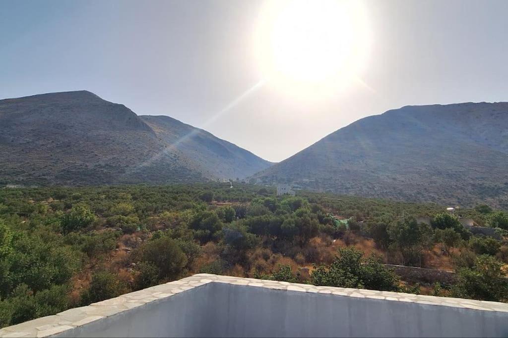 Villa Kitta Vouterakou Family Towerhouse