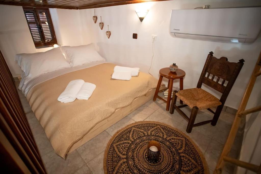 Kitta Vouterakou Family Towerhouse Villa