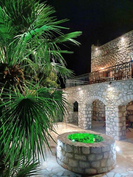 Villa Kitta Vouterakou Family Towerhouse